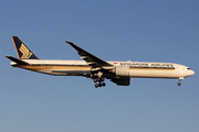 Singapore Airlines Boeing 777-312(ER) (9V-SWT) at  Frankfurt am Main, Germany