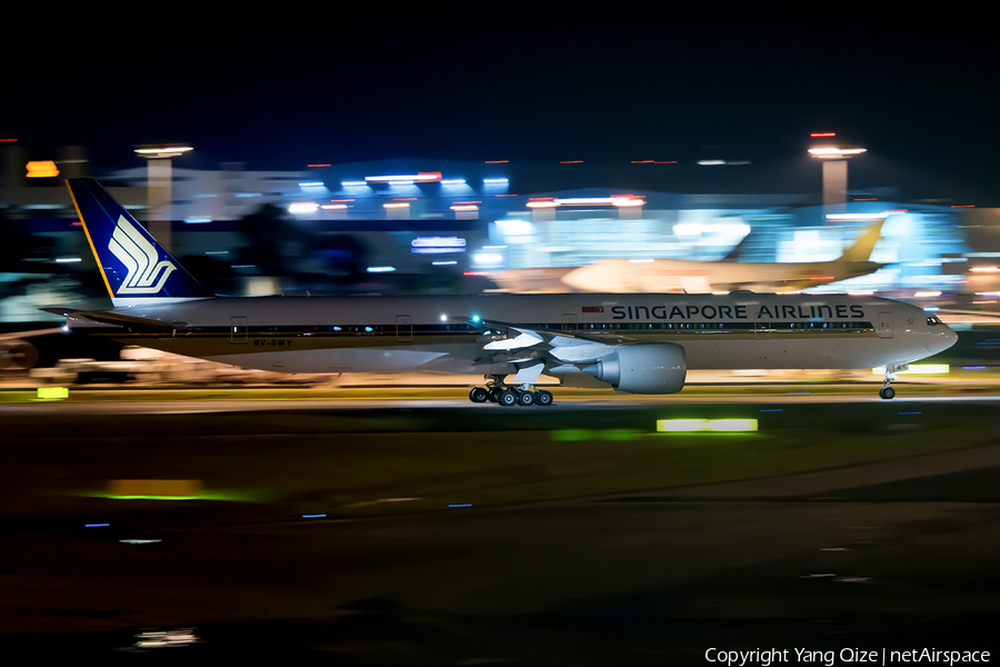 Singapore Airlines Boeing 777-312(ER) (9V-SWY) | Photo 185140