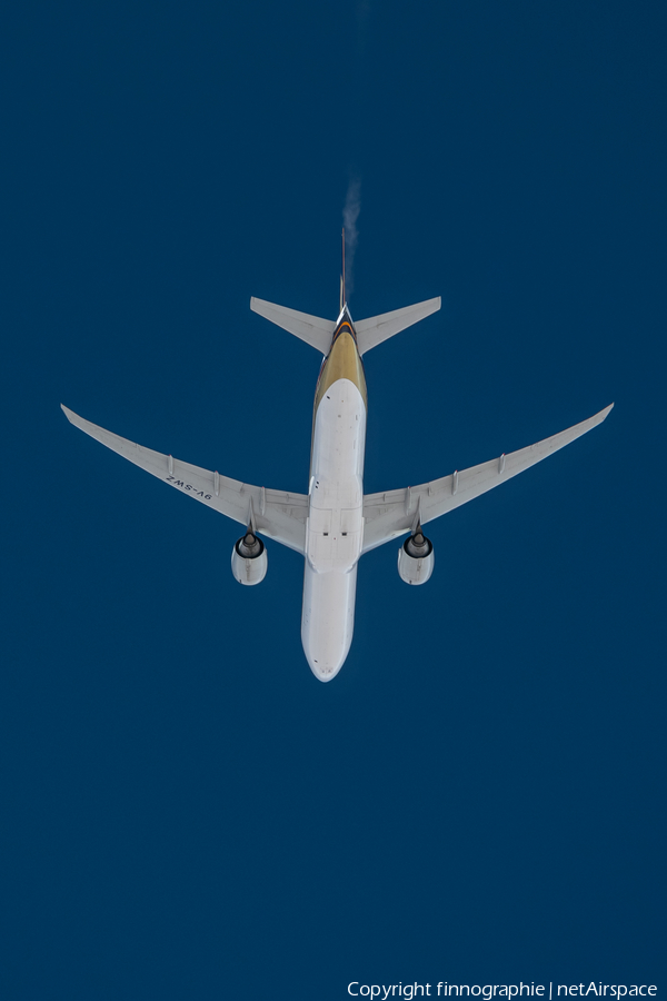 Singapore Airlines Boeing 777-312(ER) (9V-SWZ) | Photo 520476
