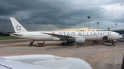 Singapore Airlines Boeing 777-312 (9V-SYL) at  Singapore - Changi, Singapore