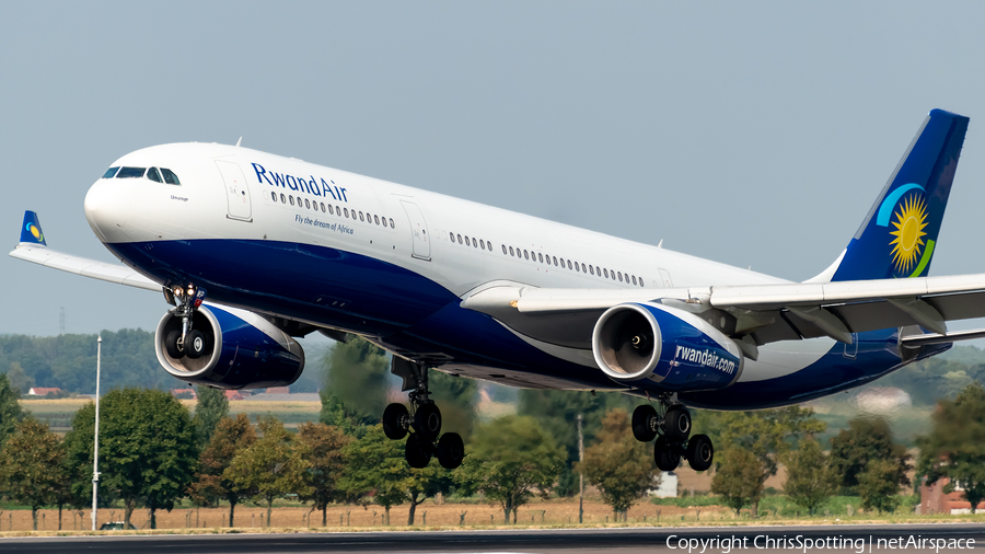 RwandAir Airbus A330-343 (9XR-WP) | Photo 280936