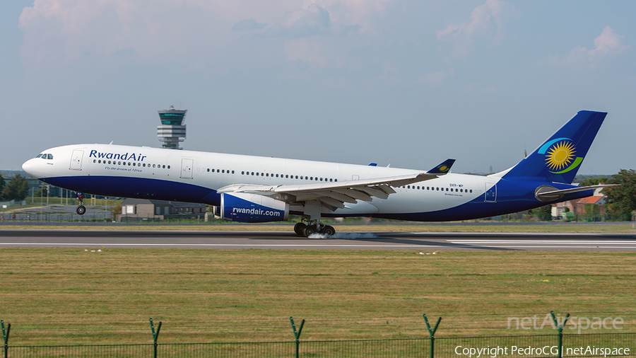 RwandAir Airbus A330-343 (9XR-WP) | Photo 462563