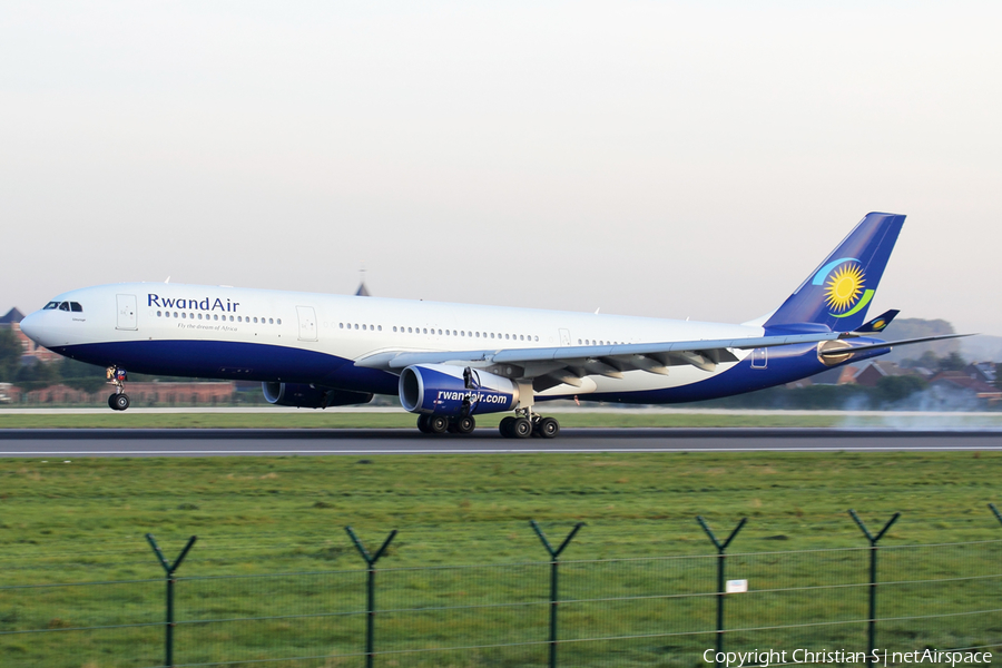 RwandAir Airbus A330-343 (9XR-WP) | Photo 473024