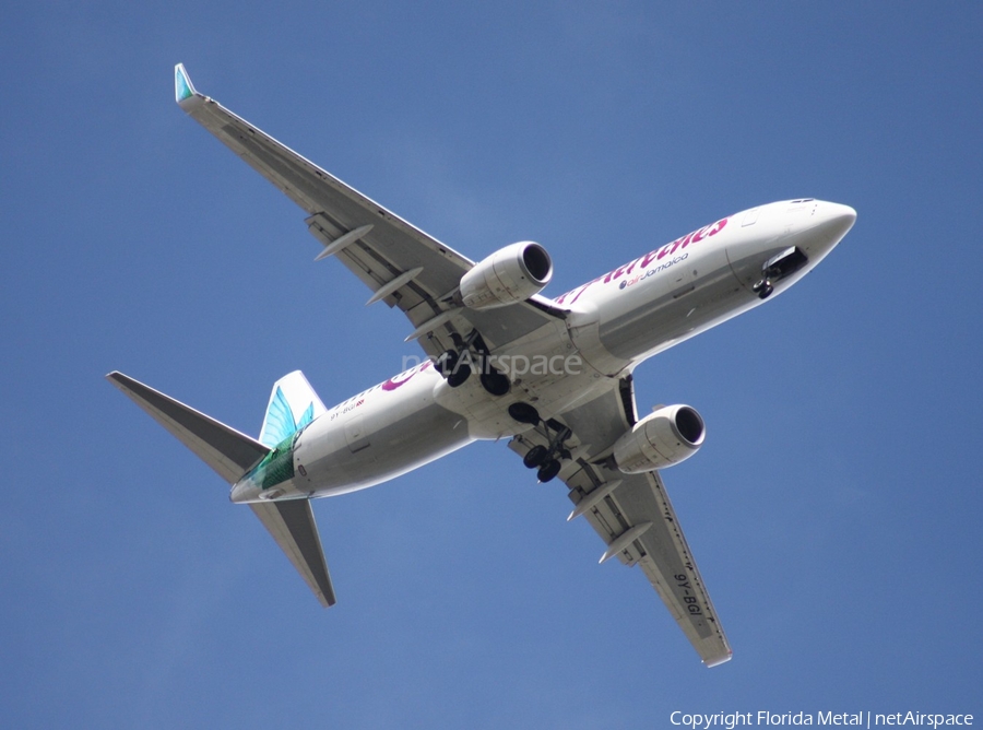 Caribbean Airlines Boeing 737-8Q8 (9Y-BGI) | Photo 453399