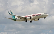 Caribbean Airlines Boeing 737-8Q8 (9Y-GEO) at  Miami - International, United States