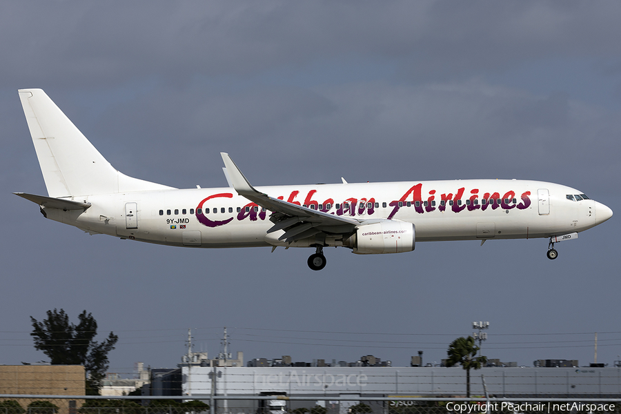 Caribbean Airlines Boeing 737-8Q8 (9Y-JMD) | Photo 370759