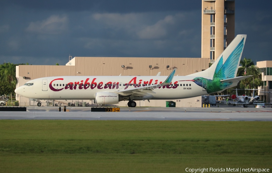 Caribbean Airlines Boeing 737-8Q8 (9Y-KIN) | Photo 431448