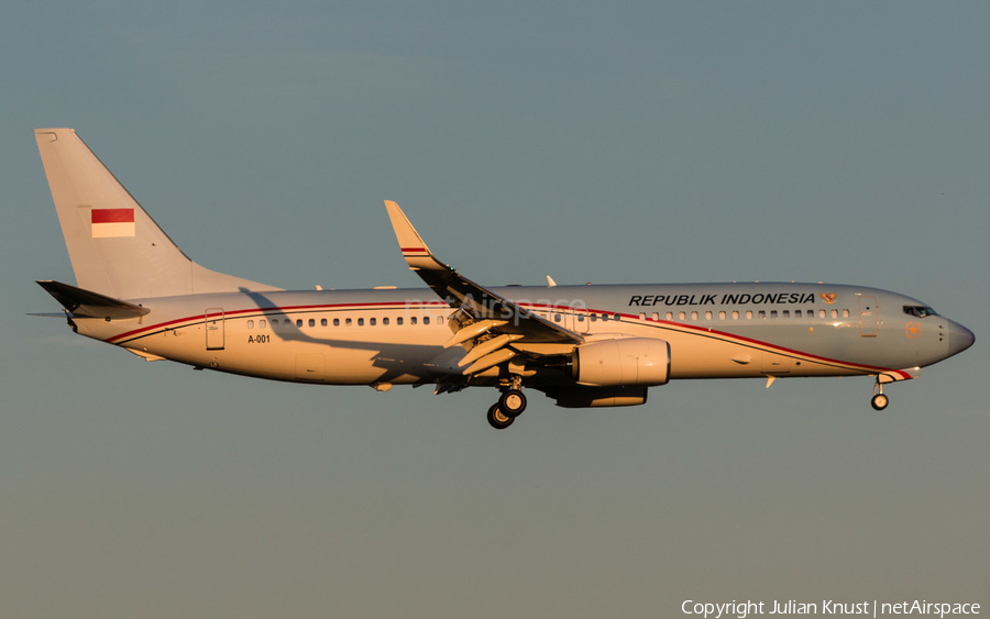 Indonesian Government Boeing 737-8U3(BBJ2) (A-001) | Photo 173921