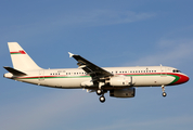 Oman Royal Flight Airbus A320-232 (A4O-AA) at  Farnborough, United Kingdom