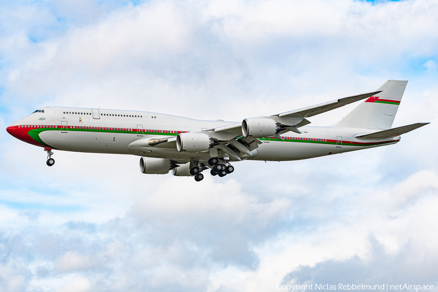 Oman Royal Flight Boeing 747-8H0(BBJ) (A4O-HMS) | Photo 373850