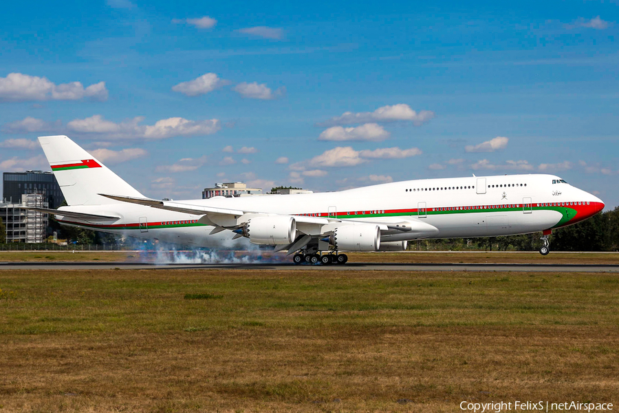 Oman Royal Flight Boeing 747-8H0(BBJ) (A4O-HMS) | Photo 525886