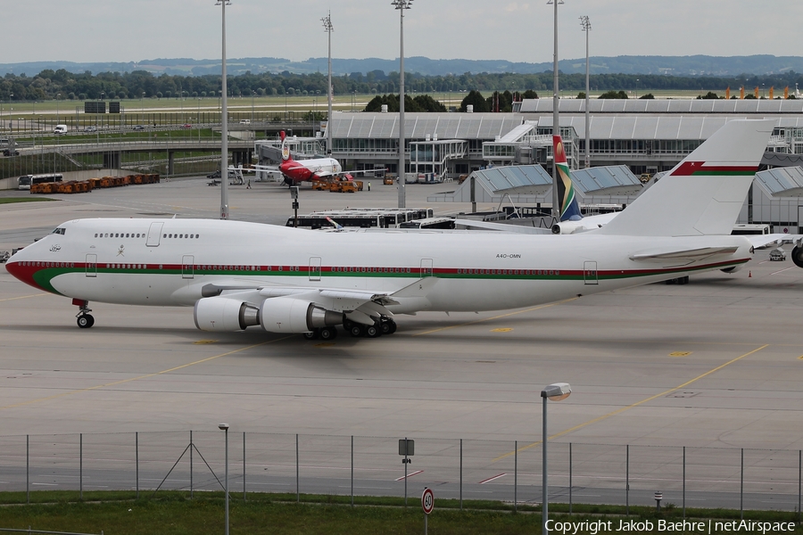 Oman Royal Flight Boeing 747-430 (A4O-OMN) | Photo 140262
