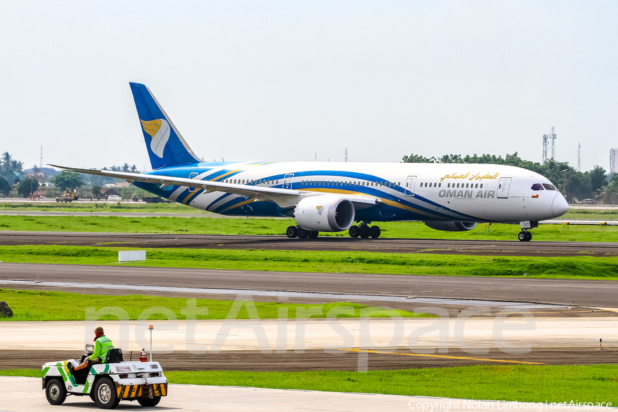 Oman Air Boeing 787-9 Dreamliner (A4O-SD) | Photo 438114