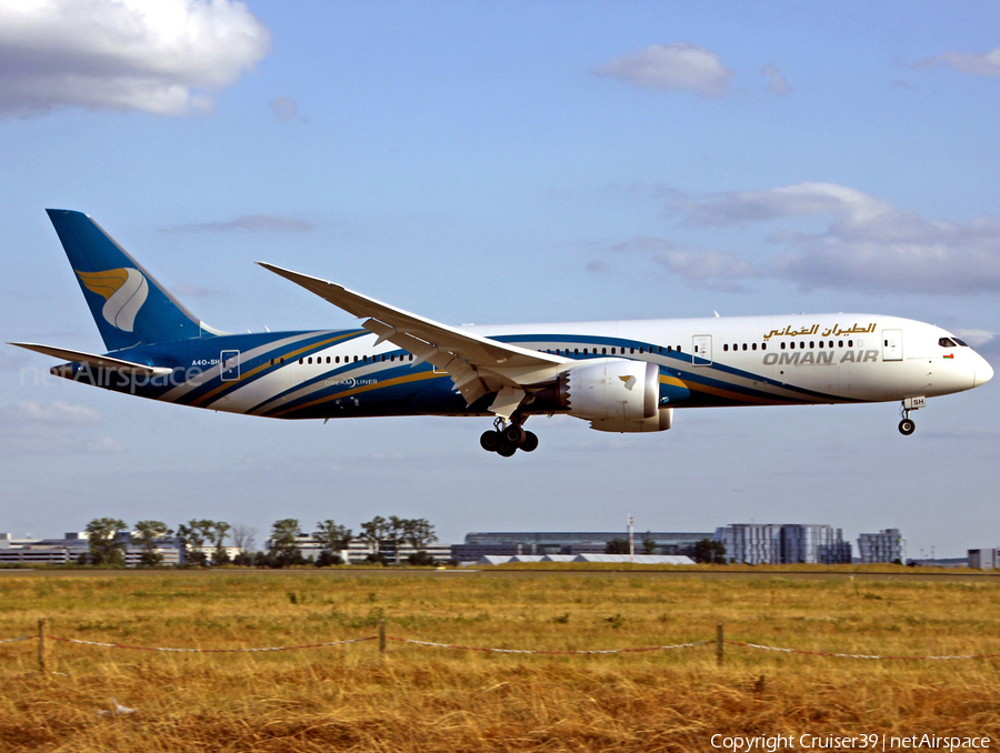 Oman Air Boeing 787-9 Dreamliner (A4O-SH) | Photo 374380