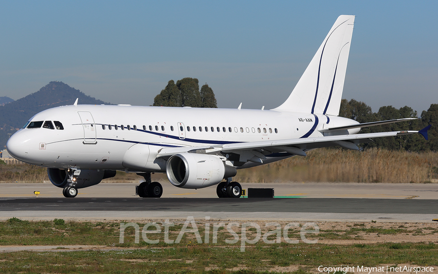 Dana Executive Jets Airbus A318-112(CJ) Elite (A6-AAM) | Photo 250149