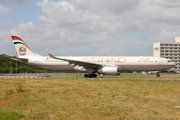 Etihad Airways Airbus A330-343X (A6-AFB) at  Paris - Charles de Gaulle (Roissy), France