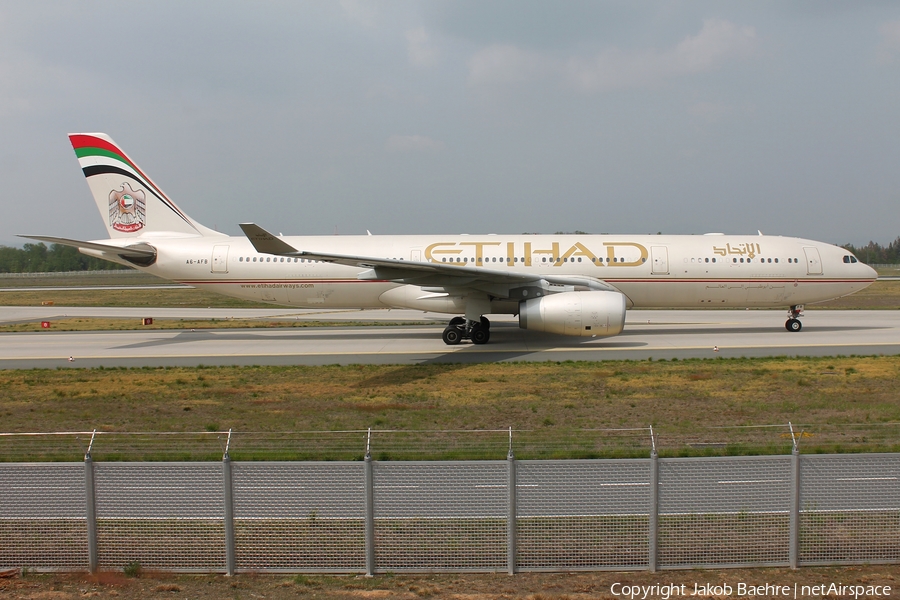 Etihad Airways Airbus A330-343X (A6-AFB) | Photo 349231