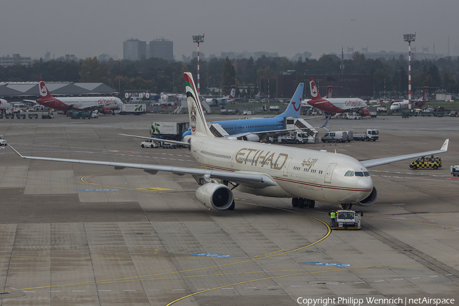 Etihad Airways Airbus A330-343X (A6-AFE) | Photo 88943