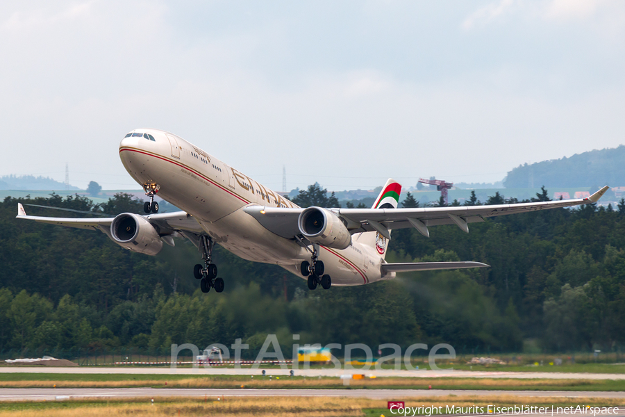 Etihad Airways Airbus A330-343X (A6-AFE) | Photo 52792