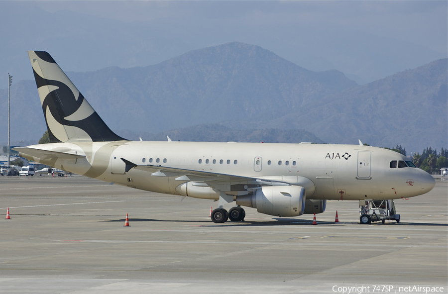Al Jaber Aviation Airbus A318-112(CJ) Elite (A6-AJC) | Photo 31501