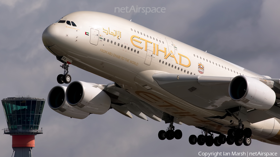 Etihad Airways Airbus A380-861 (A6-APA) | Photo 102111