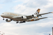 Etihad Airways Airbus A380-861 (A6-APA) at  London - Heathrow, United Kingdom