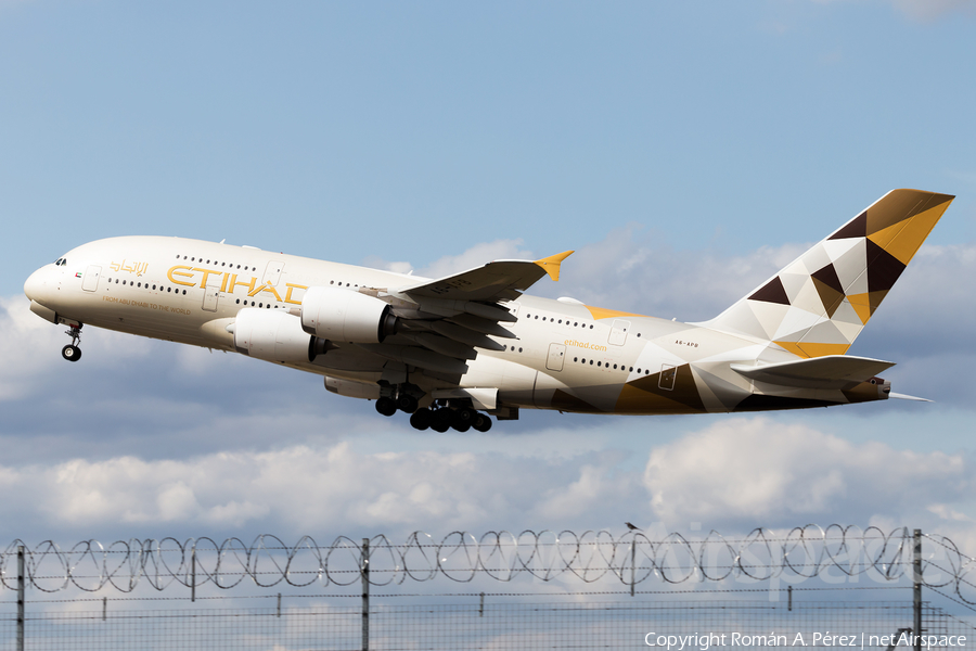 Etihad Airways Airbus A380-861 (A6-APB) | Photo 341612