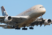 Etihad Airways Airbus A380-861 (A6-APC) at  London - Heathrow, United Kingdom