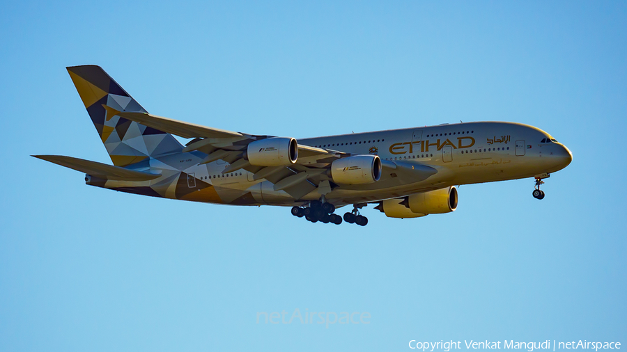 Etihad Airways Airbus A380-861 (A6-APD) | Photo 193552