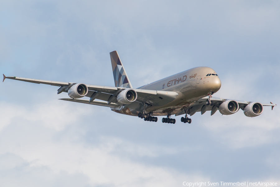 Etihad Airways Airbus A380-861 (A6-APD) | Photo 343620