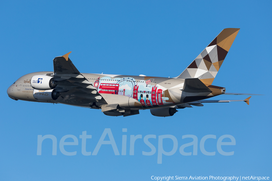 Etihad Airways Airbus A380-861 (A6-APE) | Photo 370308