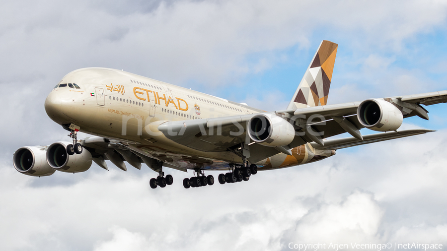 Etihad Airways Airbus A380-861 (A6-APF) | Photo 380205