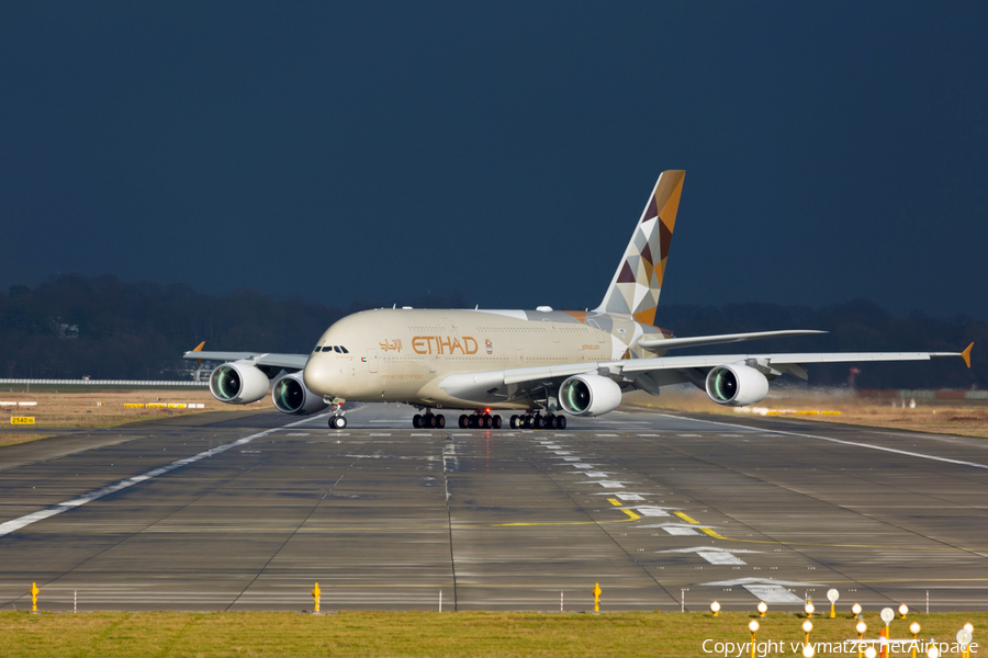 Etihad Airways Airbus A380-861 (A6-APF) | Photo 133455