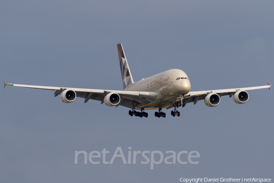 Etihad Airways Airbus A380-861 (A6-APG) | Photo 186844