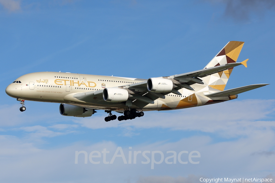 Etihad Airways Airbus A380-861 (A6-APH) | Photo 208278