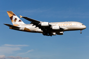 Etihad Airways Airbus A380-861 (A6-APH) at  London - Heathrow, United Kingdom