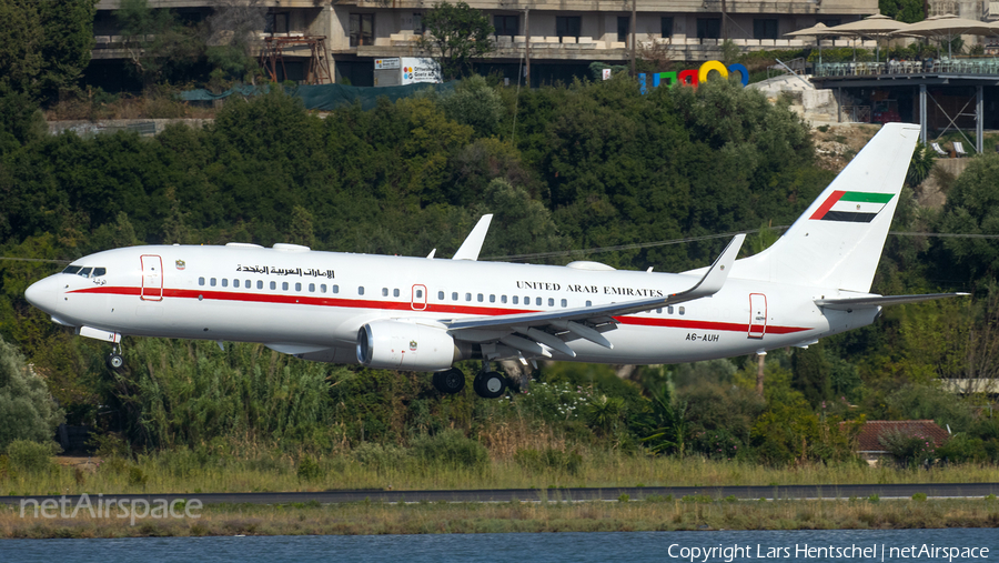 United Arab Emirates Government (Abu Dhabi) Boeing 737-8EX(BBJ2) (A6-AUH) | Photo 525370