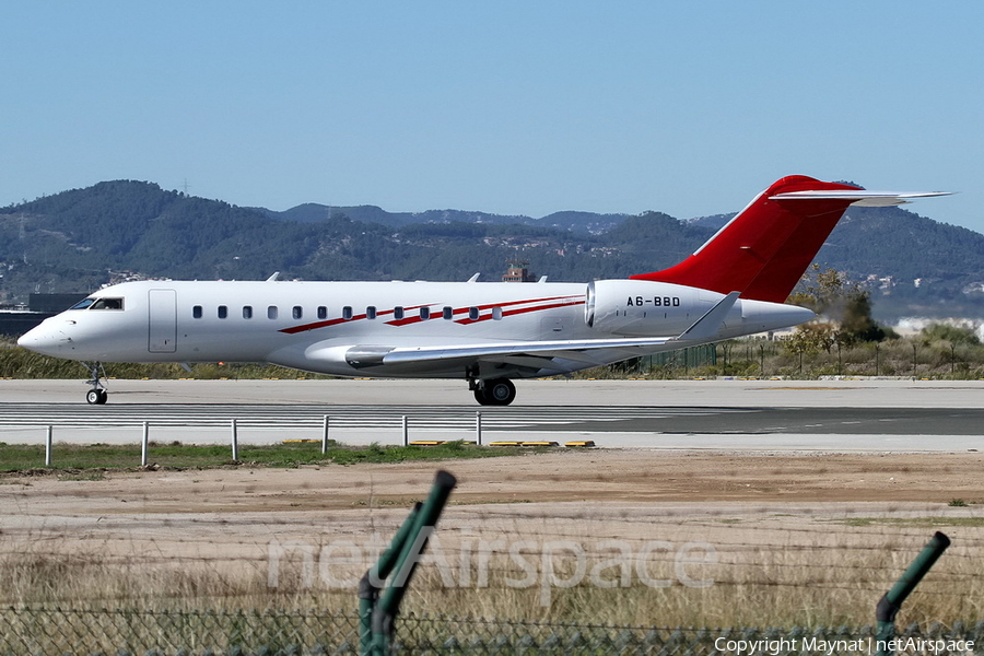 (Private) Bombardier BD-700-1A10 Global Express XRS (A6-BBD) | Photo 134547