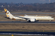 Etihad Airways Boeing 787-9 Dreamliner (A6-BLA) at  Dusseldorf - International, Germany