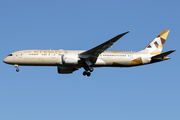 Etihad Airways Boeing 787-9 Dreamliner (A6-BLC) at  Washington - Dulles International, United States