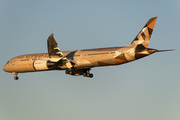 Etihad Airways Boeing 787-9 Dreamliner (A6-BLC) at  Washington - Dulles International, United States