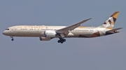 Etihad Airways Boeing 787-9 Dreamliner (A6-BLC) at  Tokyo - Narita International, Japan