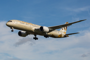 Etihad Airways Boeing 787-9 Dreamliner (A6-BLD) at  London - Heathrow, United Kingdom