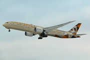 Etihad Airways Boeing 787-9 Dreamliner (A6-BLD) at  Zurich - Kloten, Switzerland