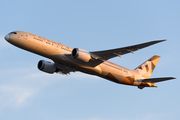 Etihad Airways Boeing 787-9 Dreamliner (A6-BLE) at  London - Heathrow, United Kingdom