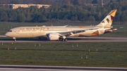 Etihad Airways Boeing 787-9 Dreamliner (A6-BLF) at  Dusseldorf - International, Germany