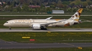 Etihad Airways Boeing 787-9 Dreamliner (A6-BLF) at  Dusseldorf - International, Germany