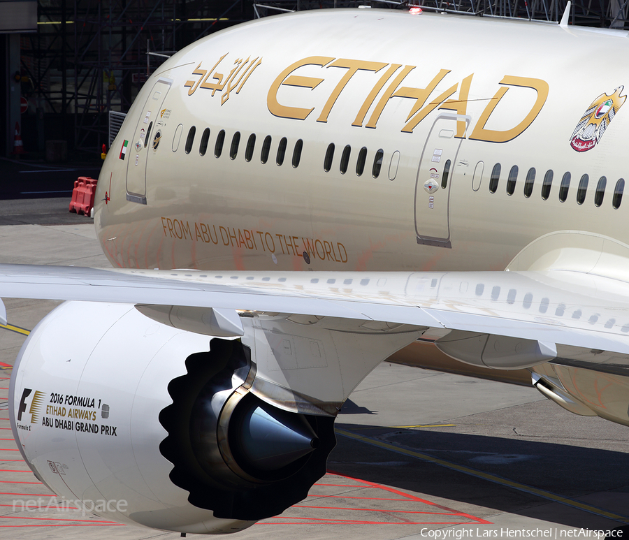 Etihad Airways Boeing 787-9 Dreamliner (A6-BLG) | Photo 114798