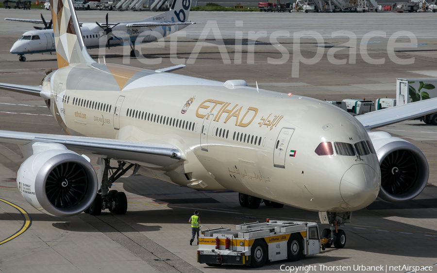 Etihad Airways Boeing 787-9 Dreamliner (A6-BLH) | Photo 119508