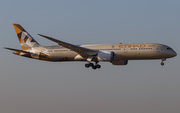 Etihad Airways Boeing 787-9 Dreamliner (A6-BLH) at  London - Heathrow, United Kingdom